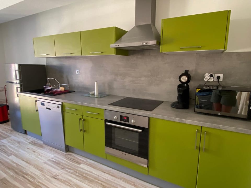 Appartement en plein centre de la Bourboule avec parking privé Apartment in Auvergne-Rhône-Alpes