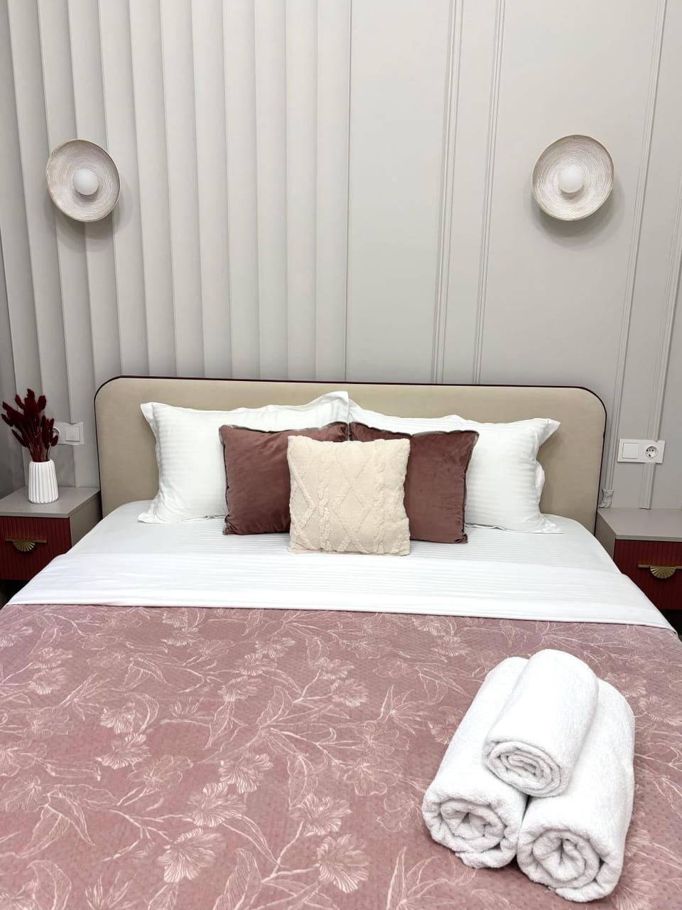 Bed, bunk bed