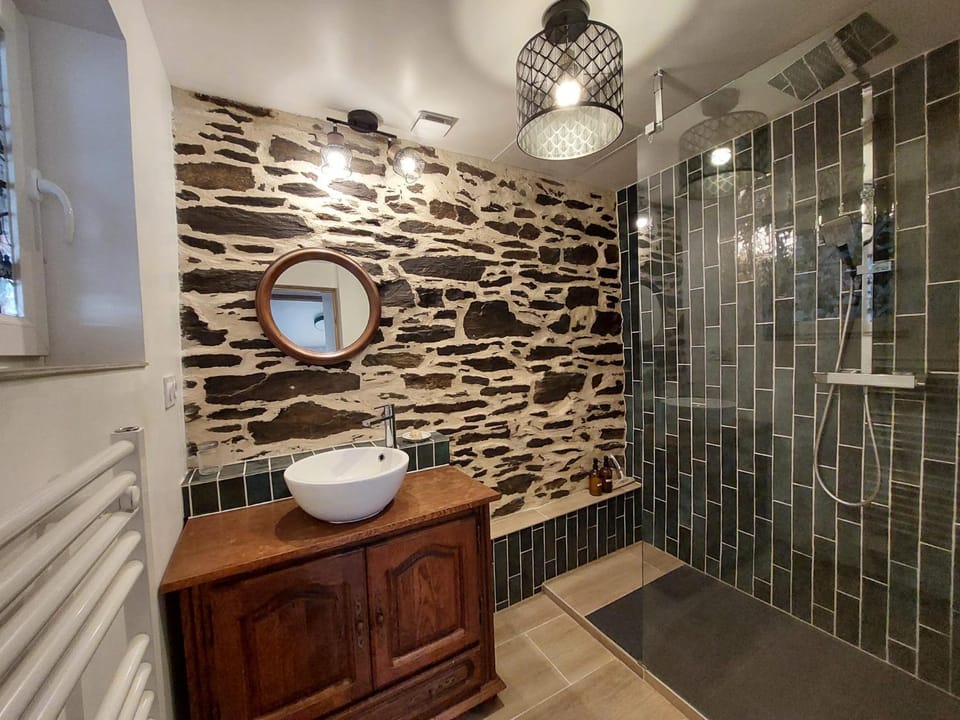 Shower, Bathroom