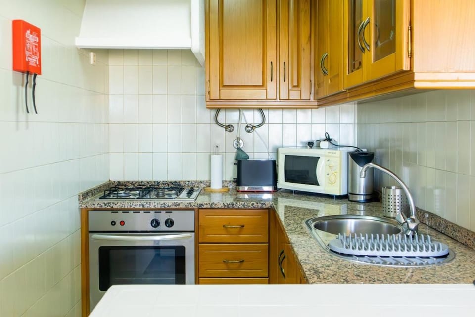 Comfortable 2-bedroom apartment with pool and Wi-Fi Apartment in Lagos
