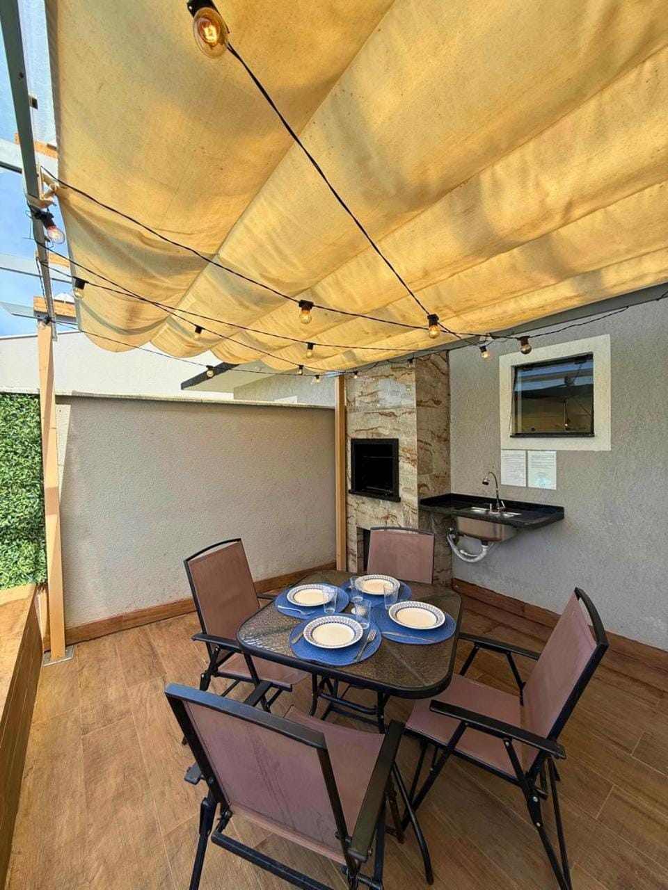 BBQ facilities, Swimming pool