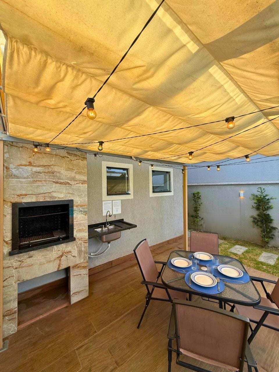 BBQ facilities, Swimming pool