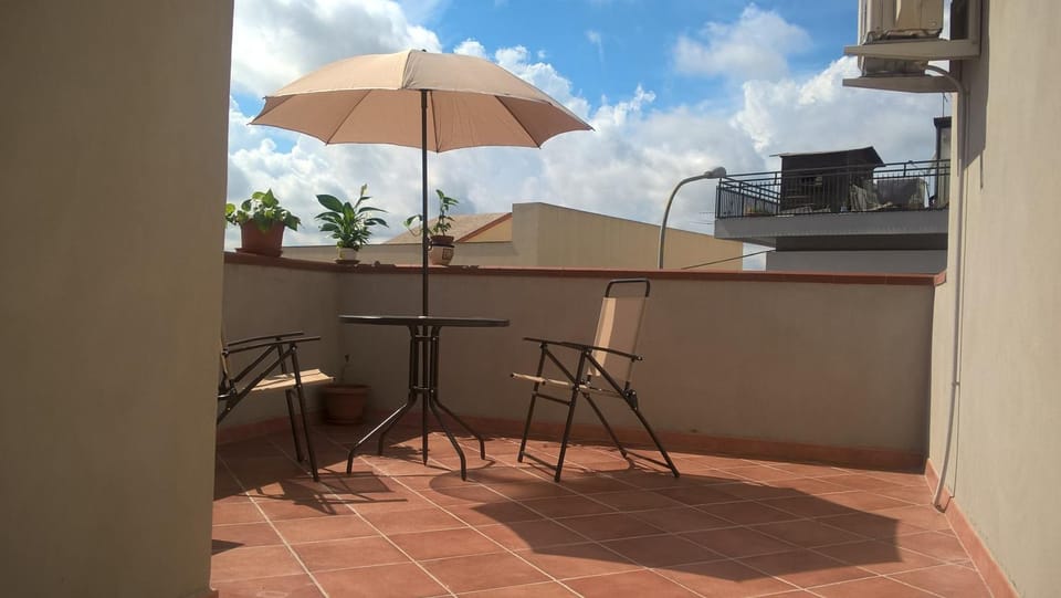 Day, Balcony/Terrace