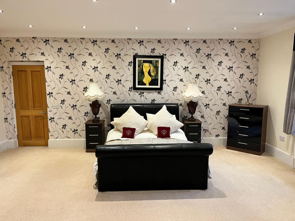 Bed, Bedroom