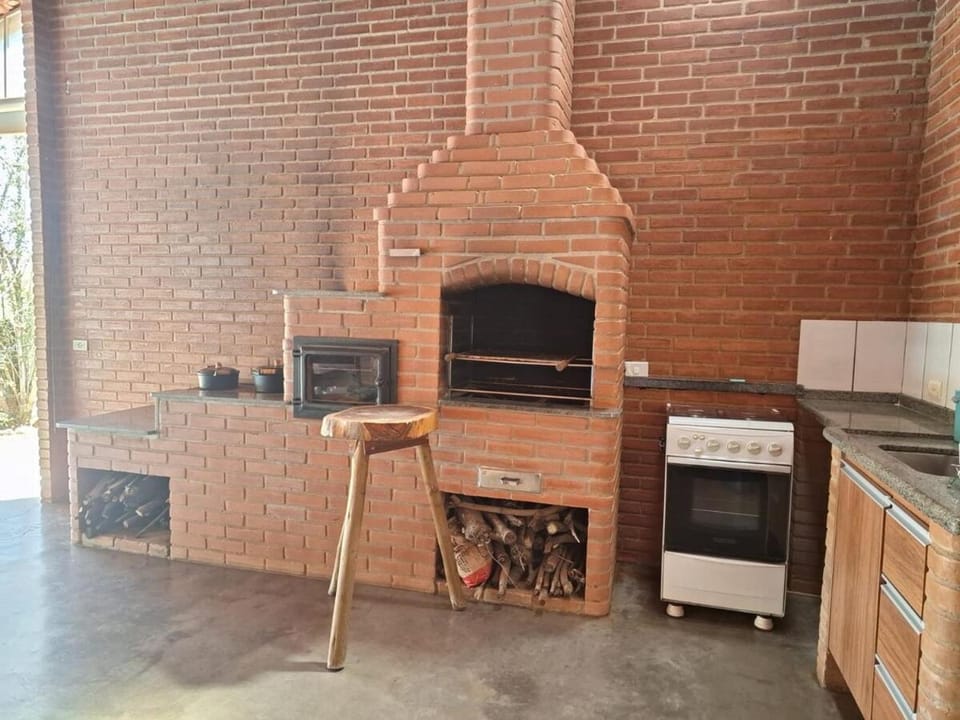 Chácara Vitória Rústica House in State of São Paulo
