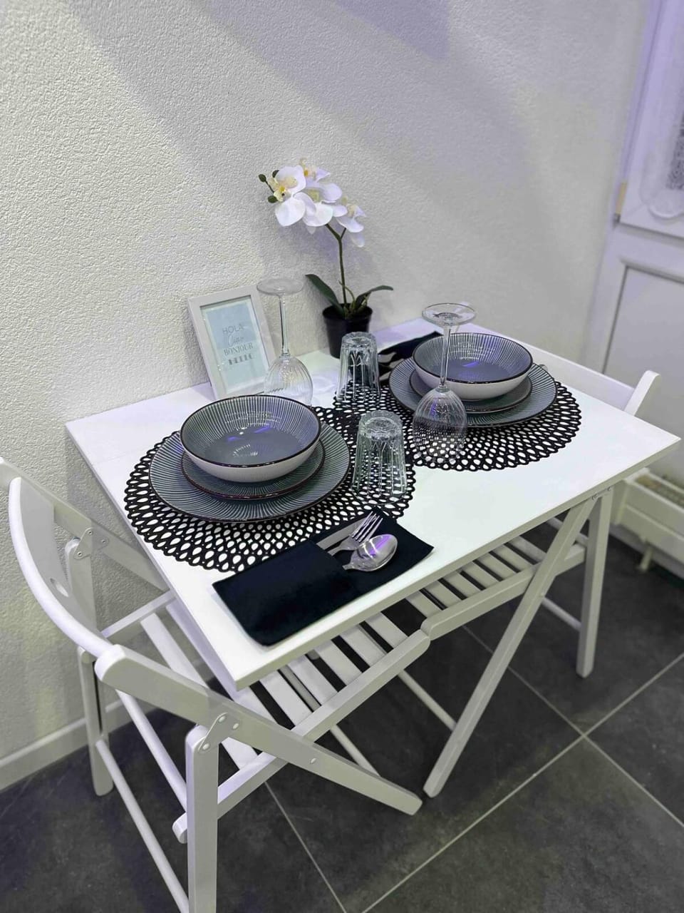 Beautiful Studio Near Basel 2 pers parking Apartment in Saint-Louis