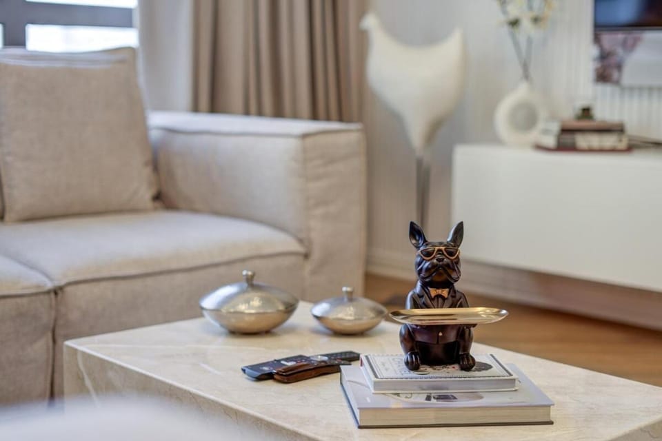 JBR Beach with Dubai Eye View - Luxury 2 Bedroom Apartment Apartment in Dubai