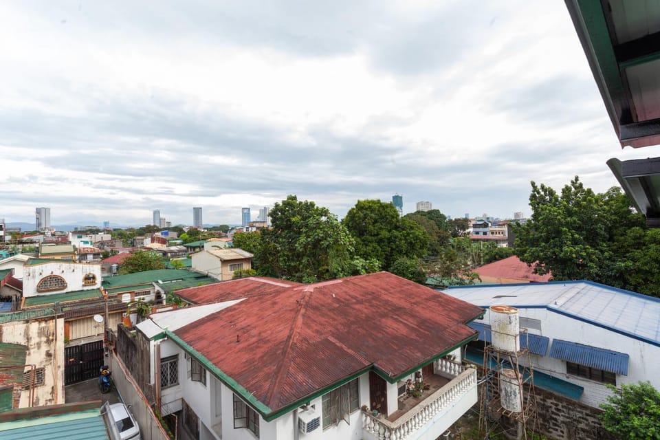 Day, Neighbourhood, City view, Street view
