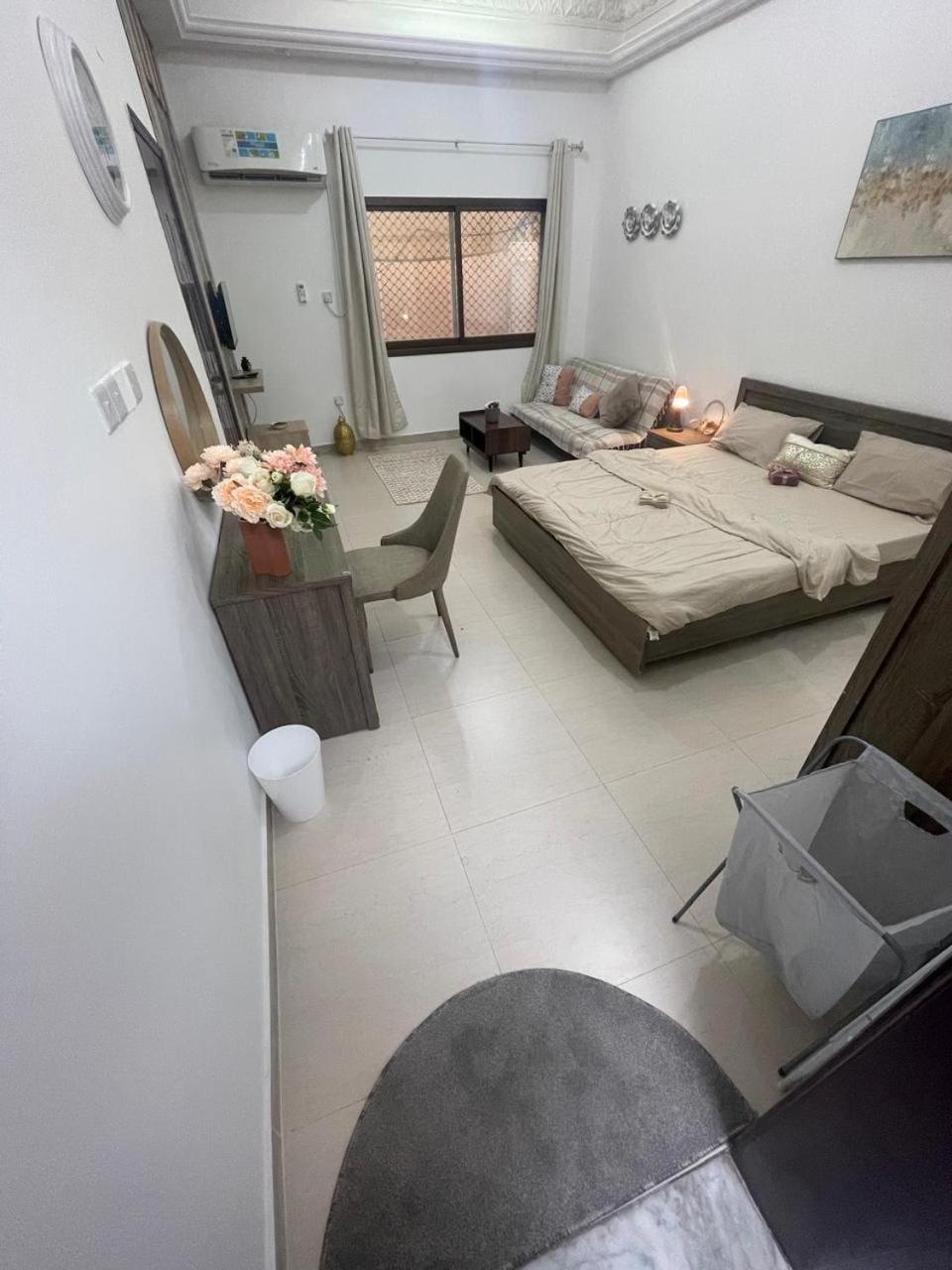 Al Khalediya Apartment in Abu Dhabi