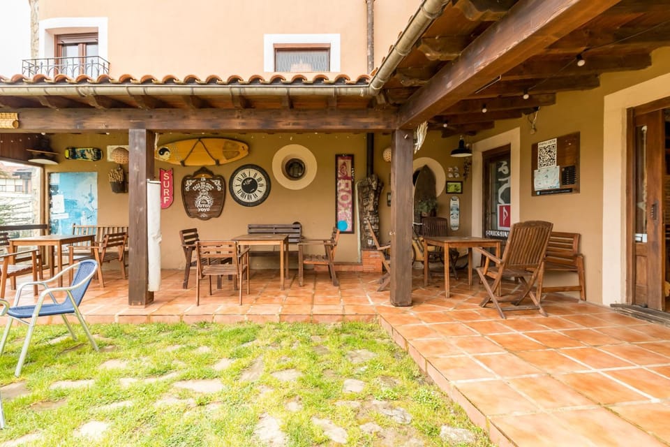Casa Del Surf Somo Bed and Breakfast in Cantabria