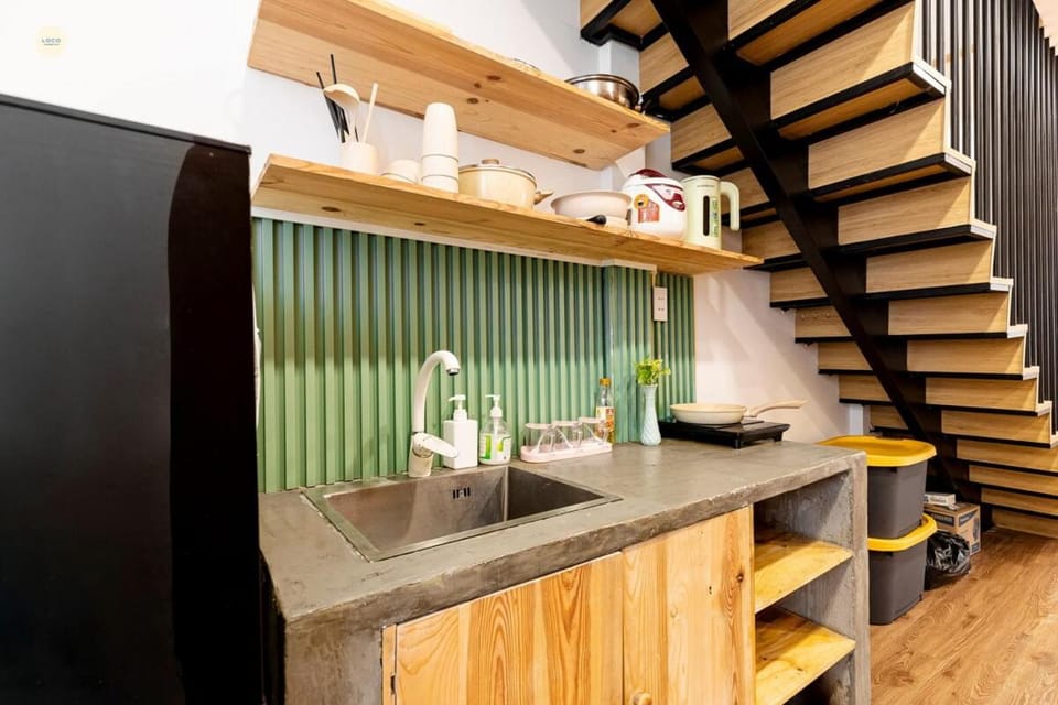 minibar, kitchen
