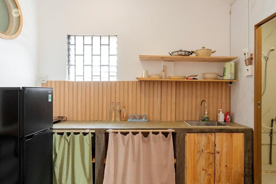 Property building, Kitchen or kitchenette, kitchen