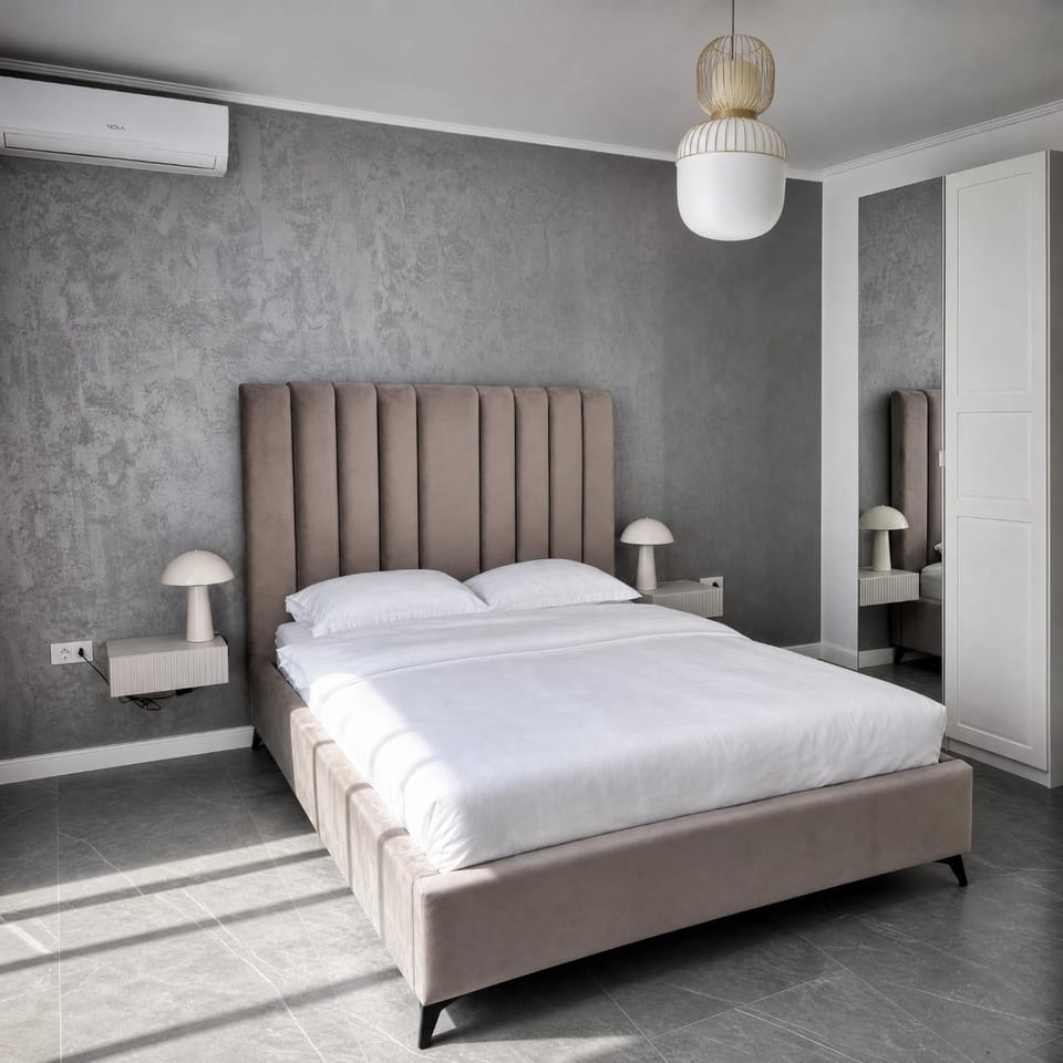 Bed, Photo of the whole room, Bedroom, air conditioner