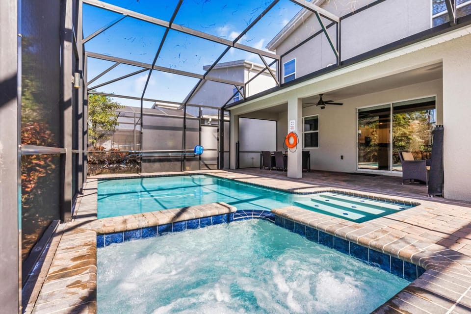 New Storey Lake Dream Family Escape House in Kissimmee