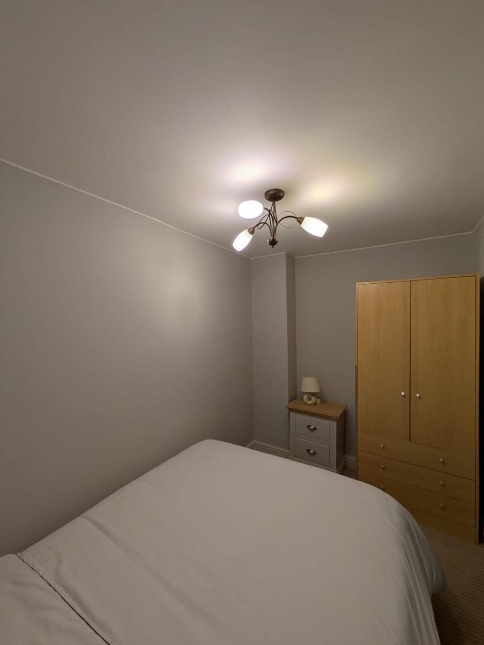 Bright Comfortable 1 Bedroom Flat Apartment in Sheffield