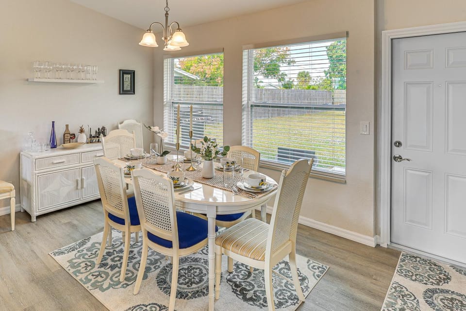 Golf, Boat & Beach-Hop: Quiet Port Charlotte Home House in Port Charlotte