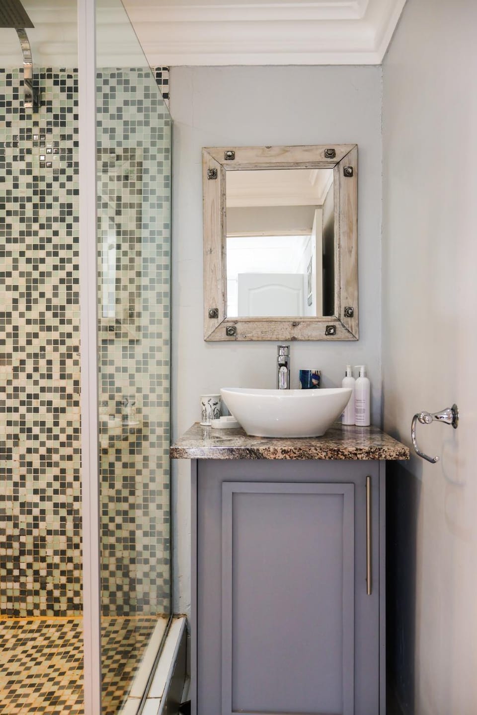 Upper House Boutique Guesthouse Bed and Breakfast in South Africa