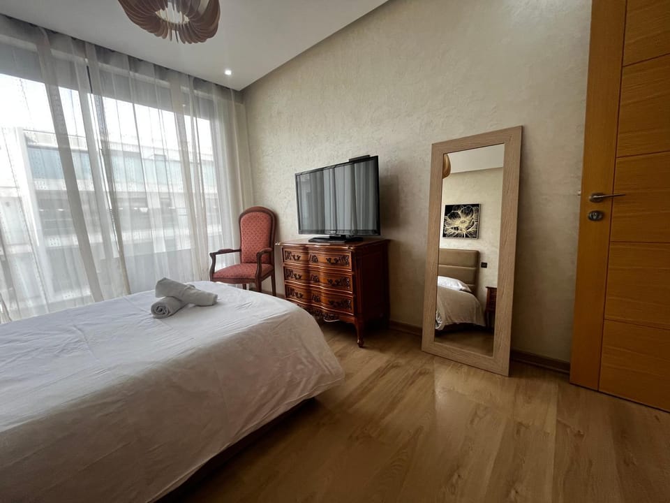 Agadir Bay 2 Bedroom Apt, Wi-Fi, 900m to Beach, Pool Apartment in Agadir