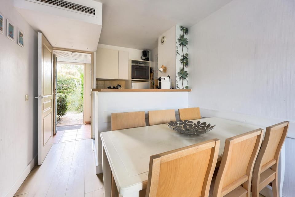 Résidence Le Hameau de la Pinède - maeva Home - Maison en bord de mer 3 pièces 6 personnes climatisé - Prestige MAE-5023 Apartment in Hyères