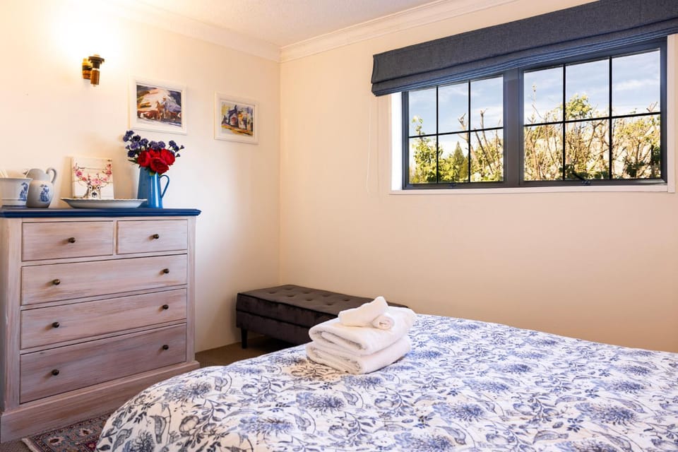 Tudor Rose House in Lake Tekapo