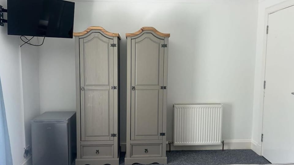Whole property in Kirkcaldy Fife House in Kirkcaldy