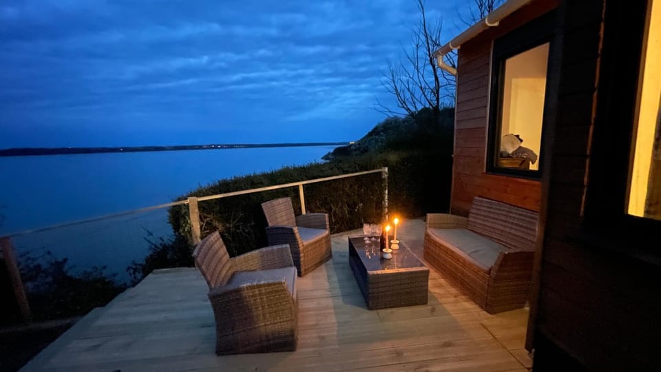 Balcony/Terrace, Balcony/Terrace