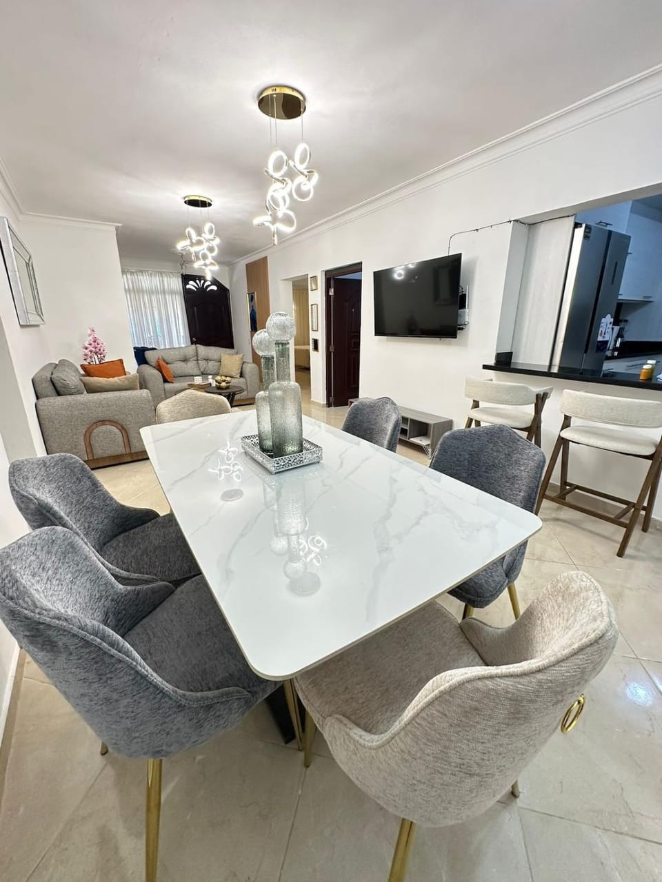 Communal lounge/ TV room, Dining area