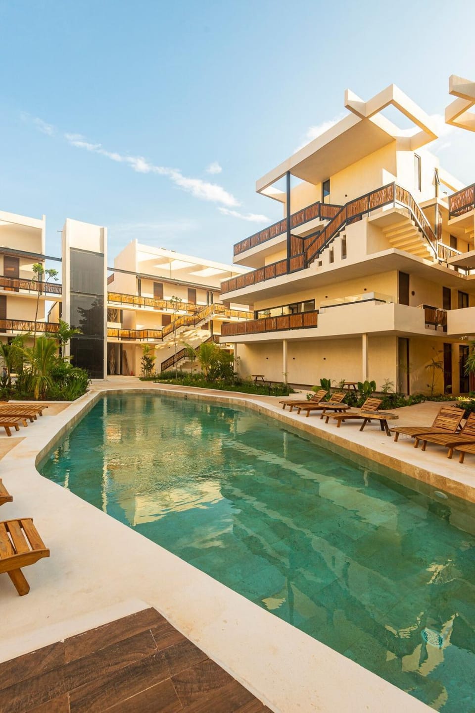 Swimming pool, Swimming pool