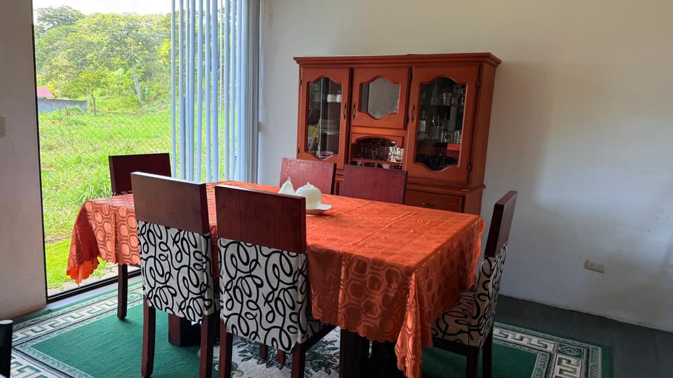 Villa MaClaudia Habitación doble # 2 Vacation rental in Ecuador