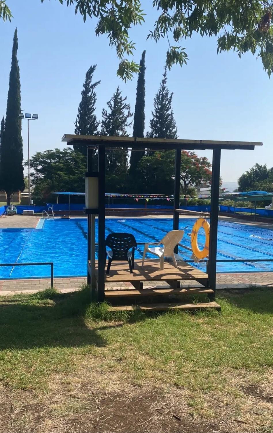 מתחת לעץ התות בכפר Apartment in North District