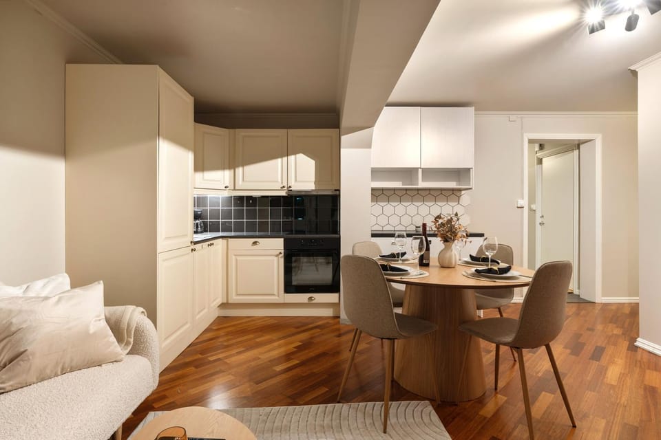 Living room, Dining area, kitchen