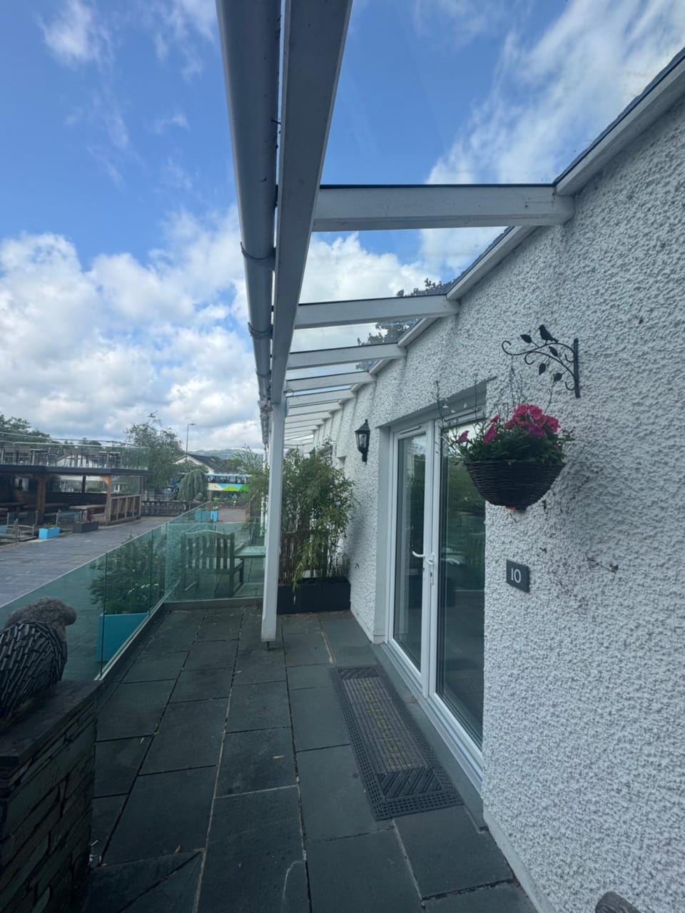 Waterhead Retreat, Ground Floor Bathtub Suites with Private Entrance Bed and Breakfast in Ambleside