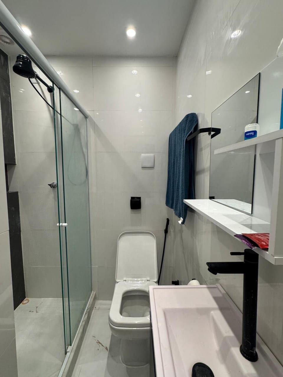 Apartamento Moderno 2 minutos da praia de copacabana Apartment in Rio de Janeiro