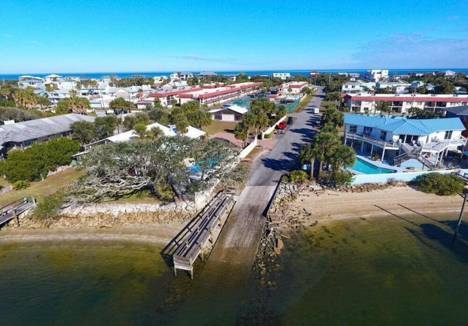 Bird's eye view, Sea view