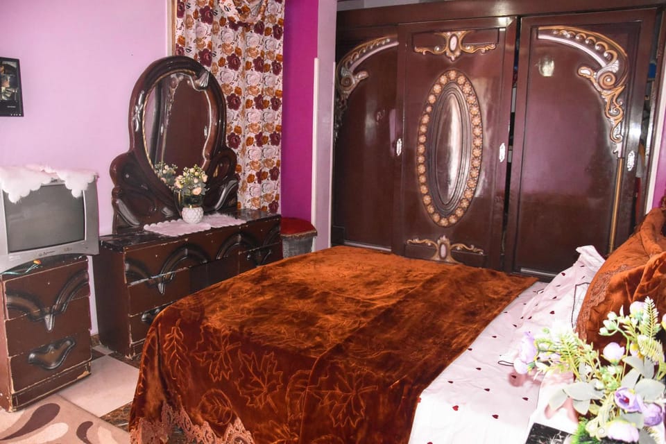 Bed, Photo of the whole room, Bedroom, wardrobe