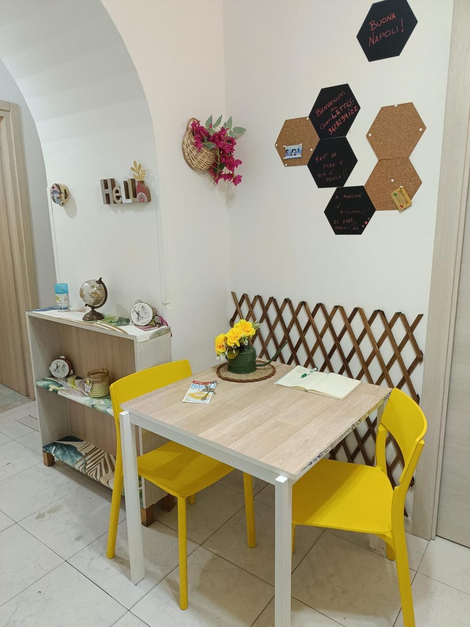 IL CORTI-LETTO ai TRIBUNALI Apartment in Naples