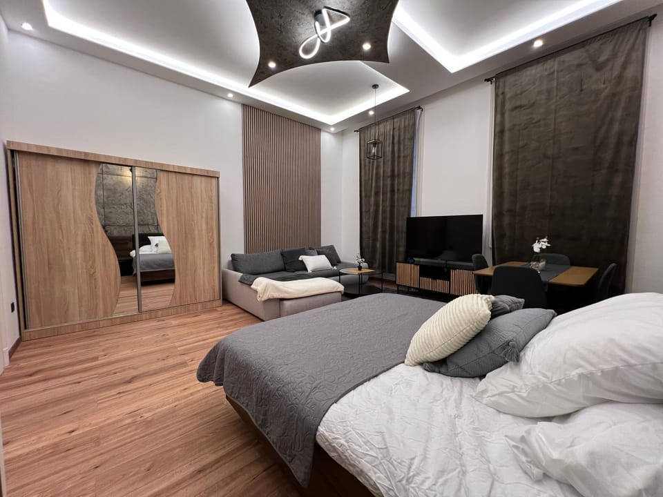 Living room, Bedroom