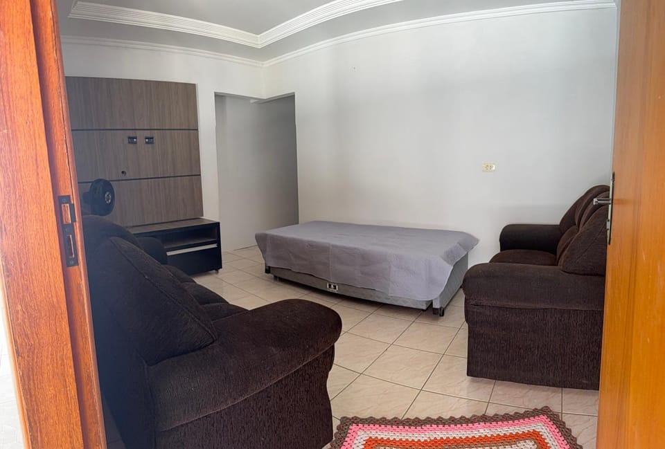Bed, Living room