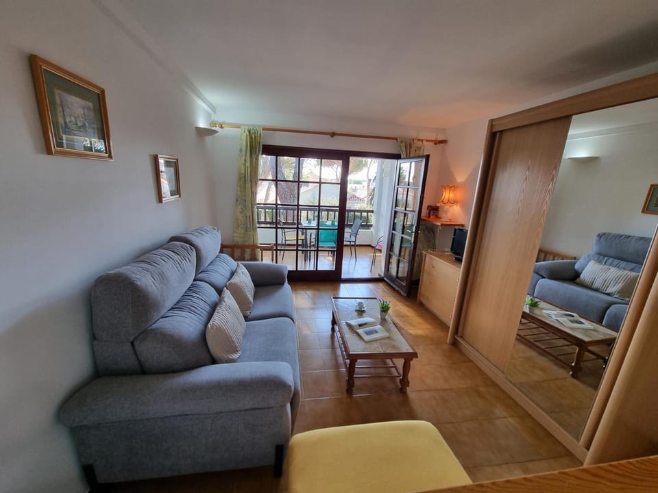 Estudio encantador y luminoso cerca de la playa en L'Escala - HISP-236-142 Apartment in L'Escala