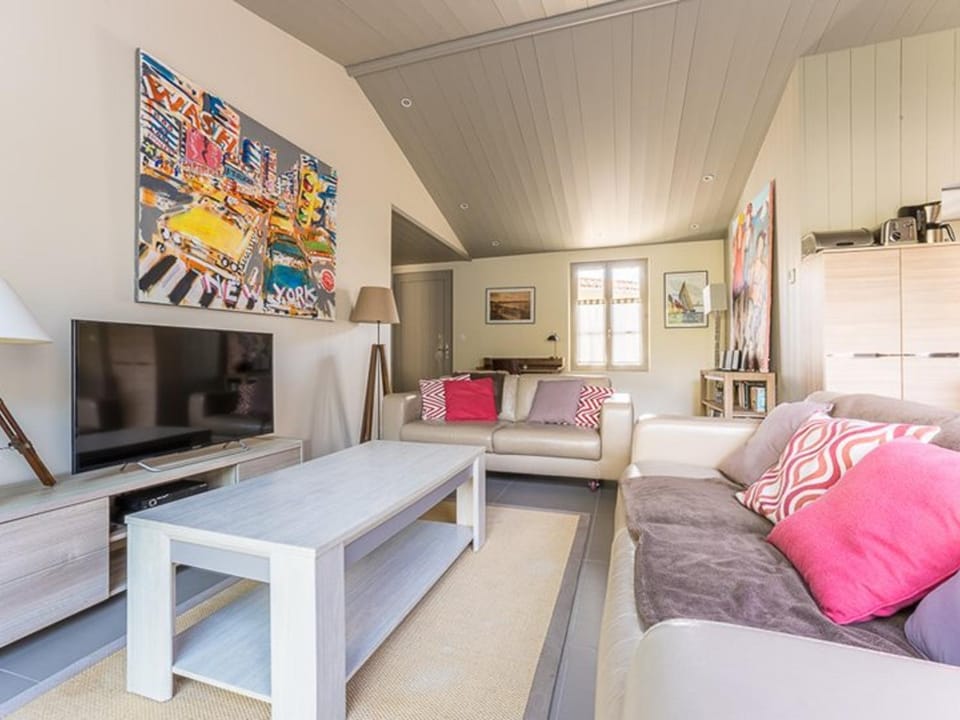 Maison familiale de 6 pers à 50m de la plage à La Flotte - FR-1-835-37 House in La Flotte