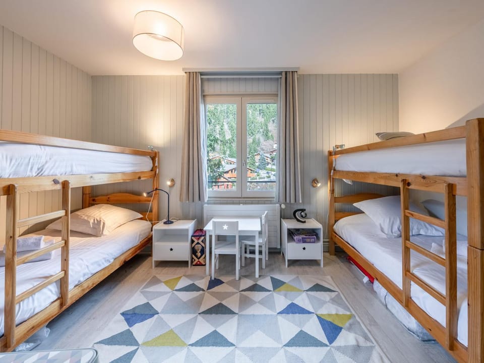 Appartement spacieux avec parking et animaux admis, proche de Chamonix - FR-1-343-273 Apartment in Les Houches