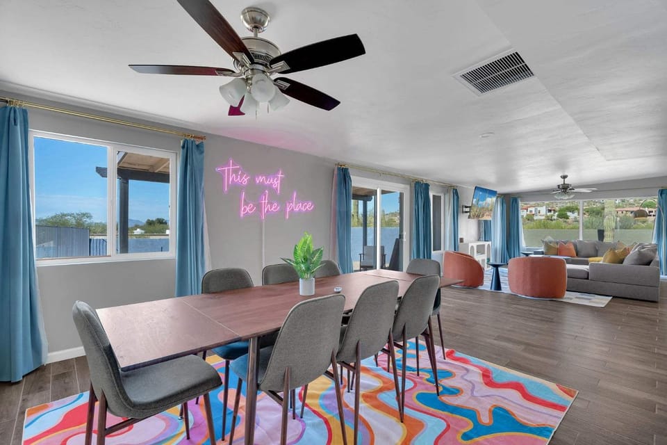 Living room, Seating area, Dining area