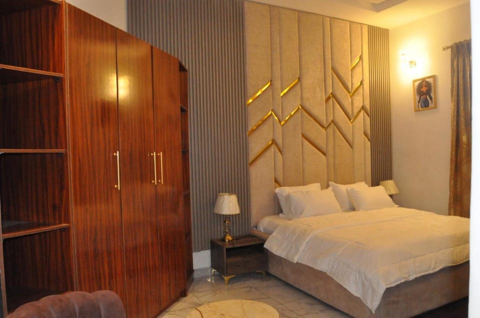 AlphaDreams Villa Villa in Lagos