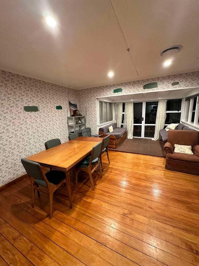 Individual Wynyard Rooms Hostel in New Plymouth