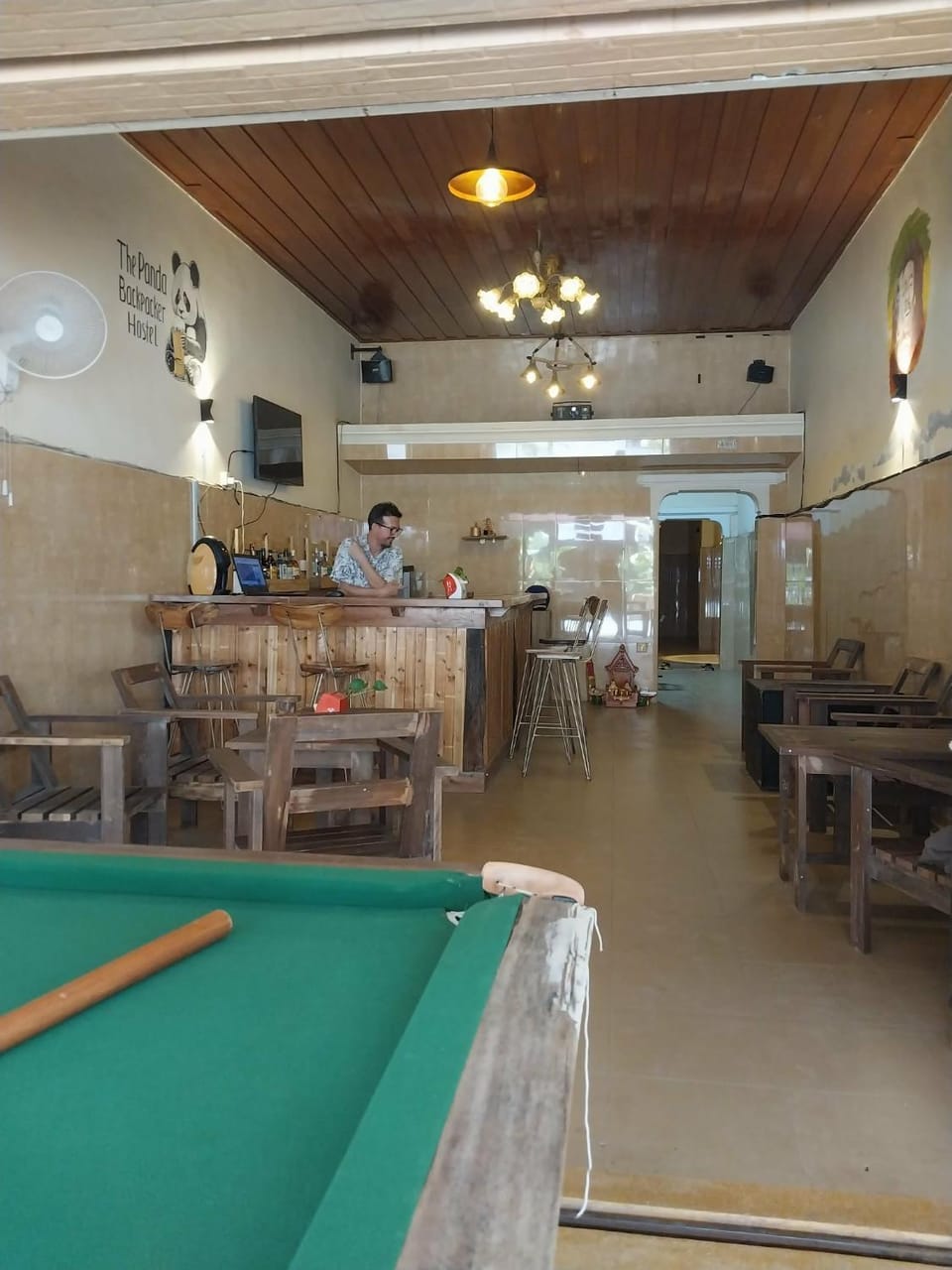 Restaurant/places to eat, Billiard