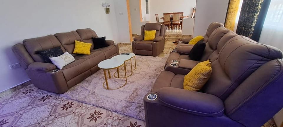 Ashton cosy homes House in Kenya