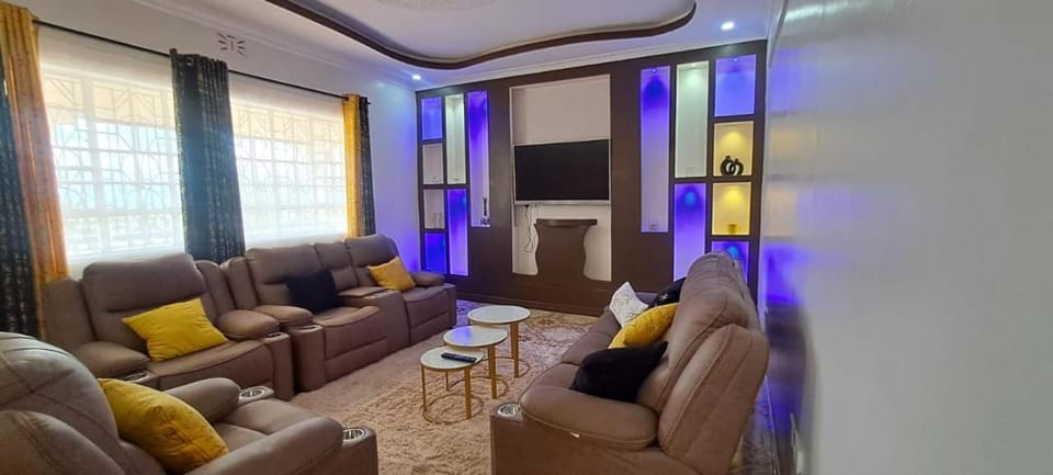 Ashton cosy homes House in Kenya