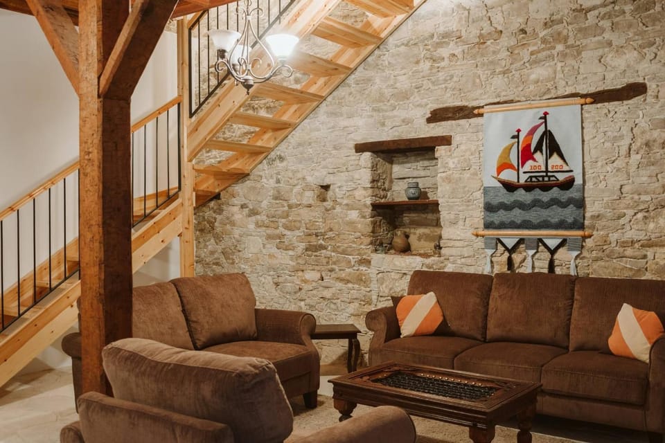 Living room, Decorative detail