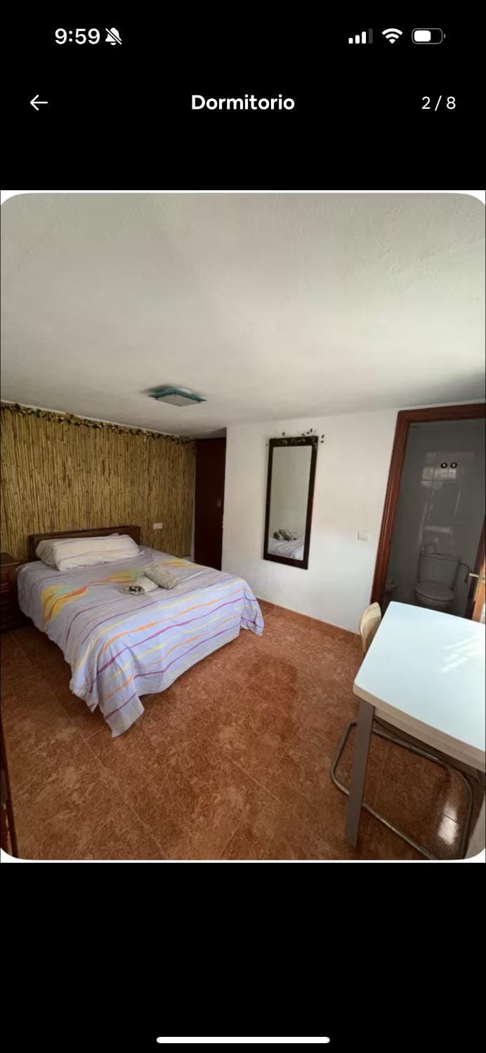 Bed, Photo of the whole room