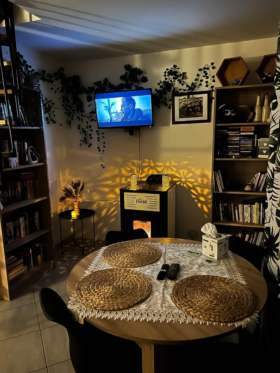 Library, TV and multimedia